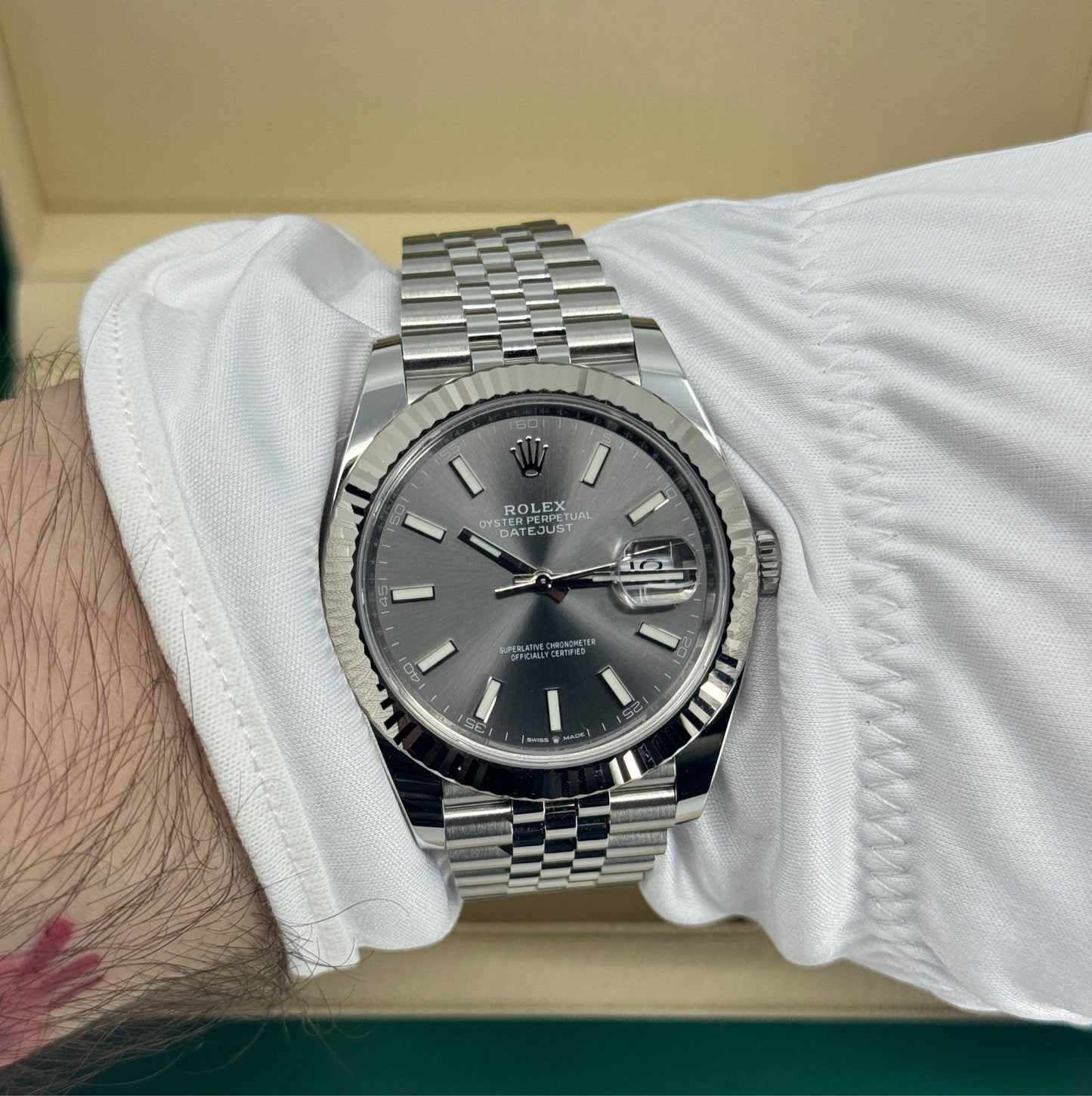Pre-owned Rolex Datejust 41mm, Stainless Steel, Rhodium, Jubilee, Ref# 126334-0014, dated 2024