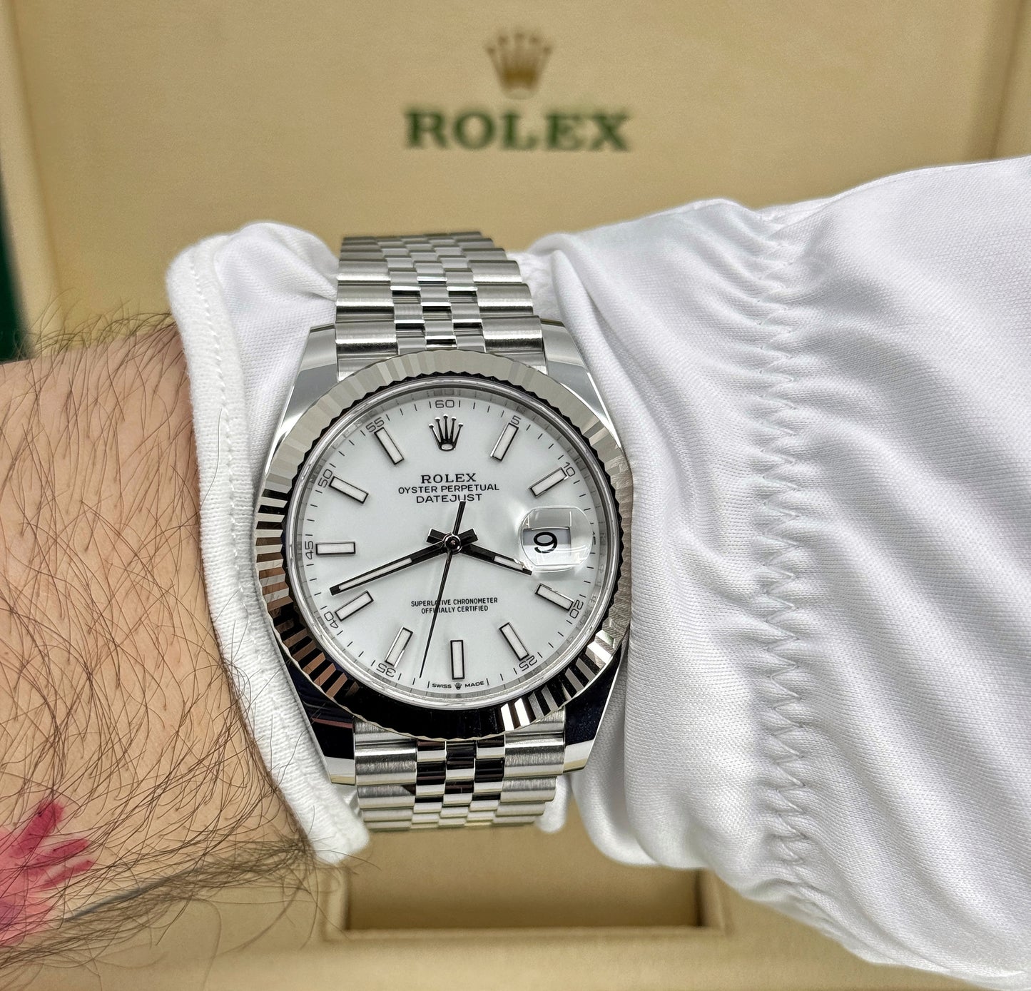 Pre-owned Rolex Datejust 41mm, Stainless Steel, White, Jubilee, Ref# 126334-0010, dated 2024