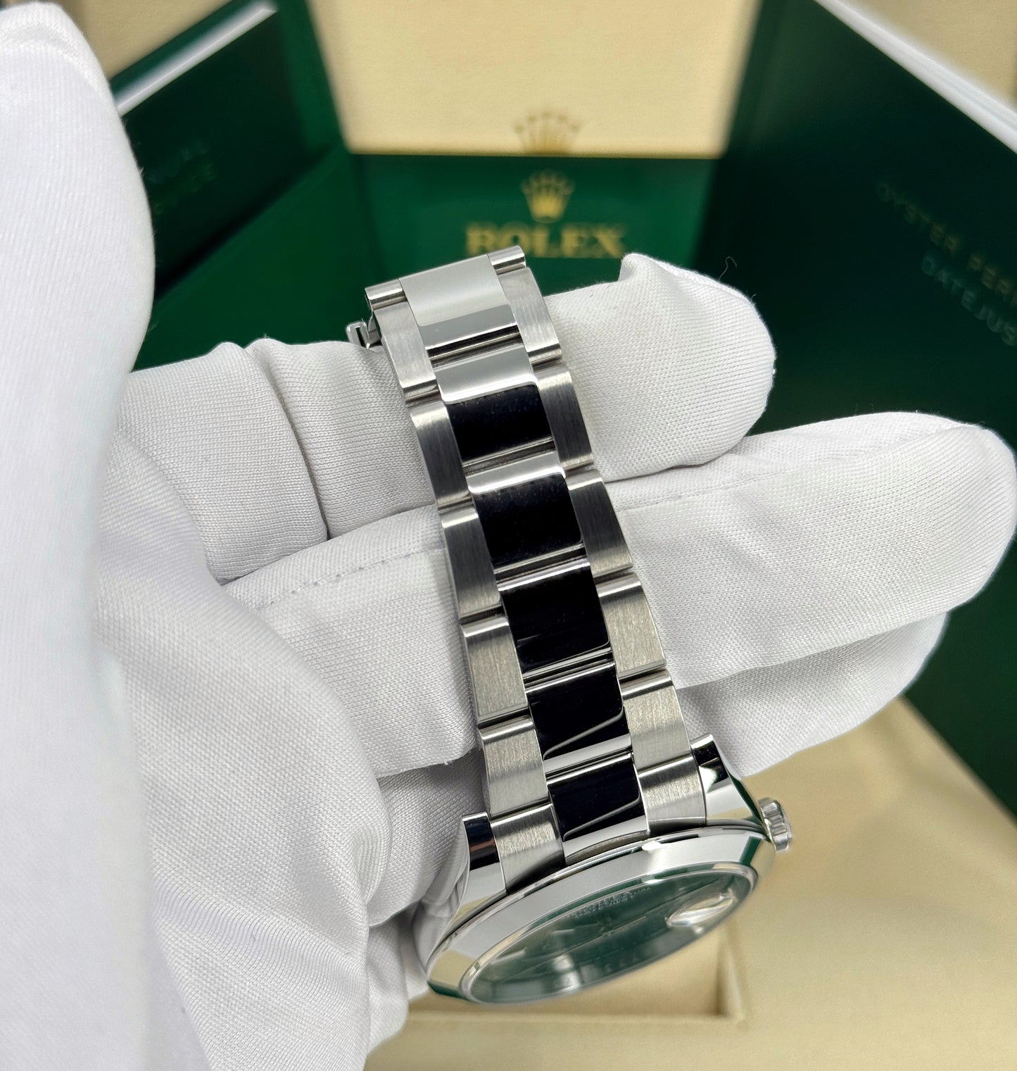 Rolex Datejust 41mm, Stainless Steel, Wimbledon, Slate, Oyster, Ref# 126300-0013, dated 2025