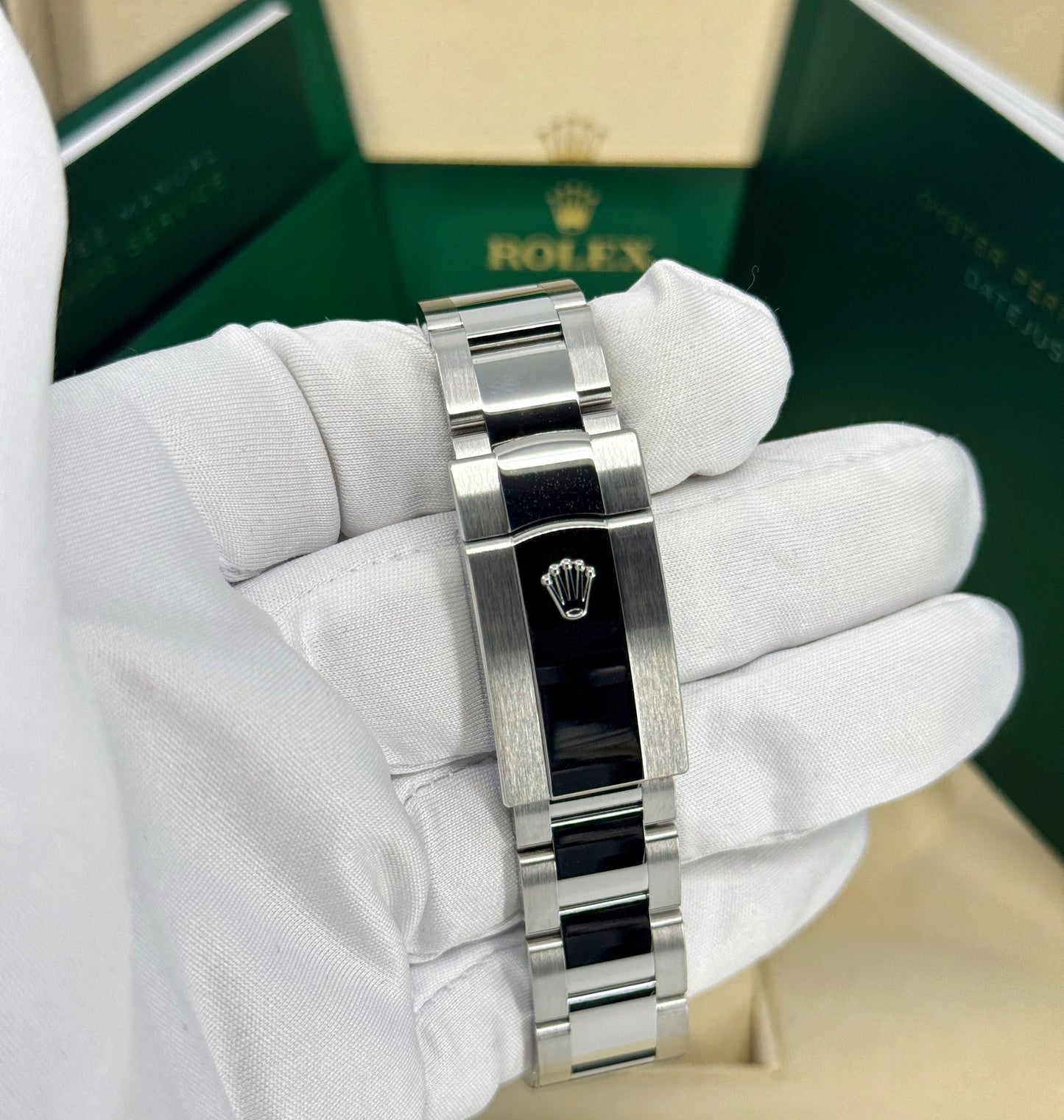 Rolex Datejust 41mm, Stainless Steel, Wimbledon, Slate, Oyster, Ref# 126300-0013, dated 2025
