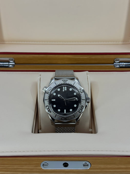 Omega Seamaster Diver 300M, 42mm, Stainless Steel, Grey, Ref# 210.30.42.20.06.002, dated 2026