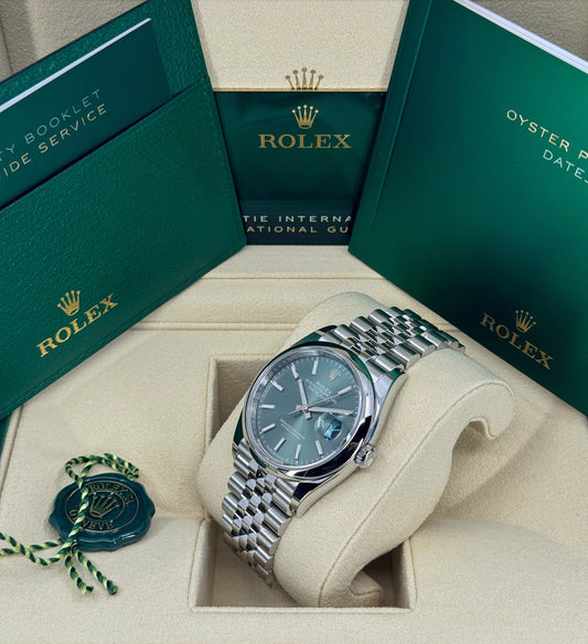 Rolex Datejust 36mm, Stainless Steel, Green, Jubilee, Ref# 126200-0023, dated 2025