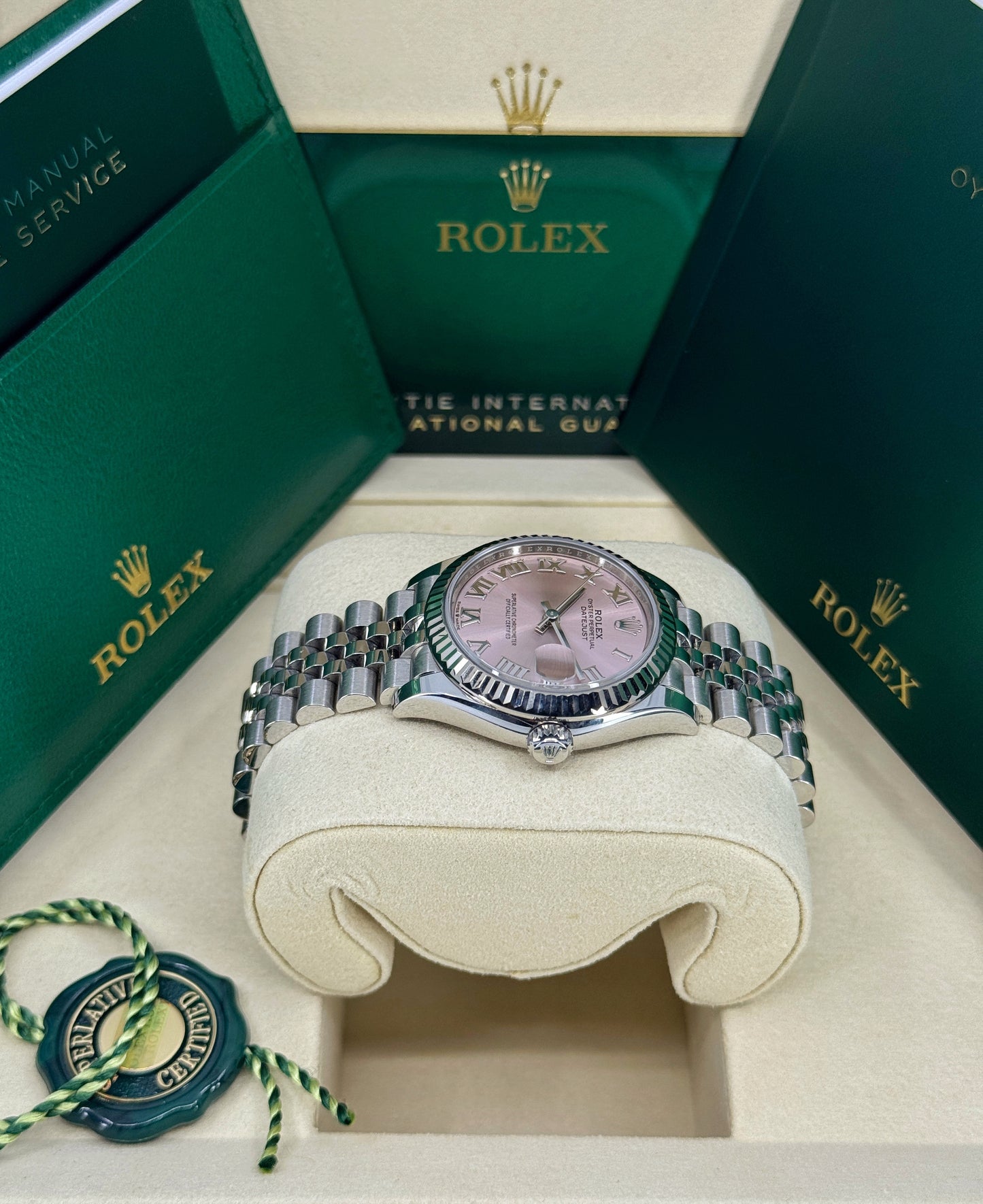 Rolex Datejust 31mm, Stainless Steel, Pink Roman, Jubilee, Ref# 278274-0020, dated 2025