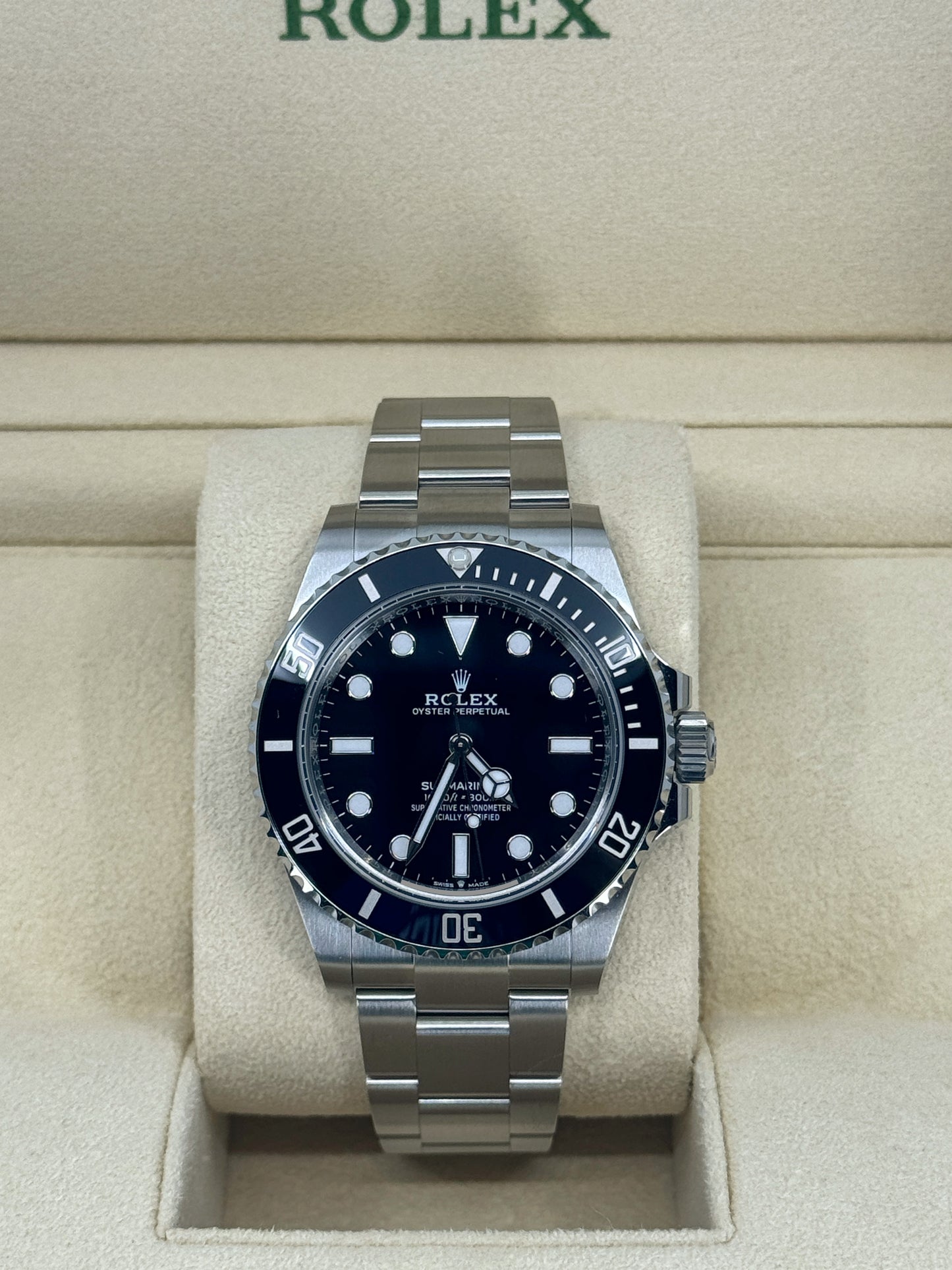 Pre-owned Rolex Submariner 41mm, No Date, Stainless Steel, Black, Ref# 124060, dated 2024
