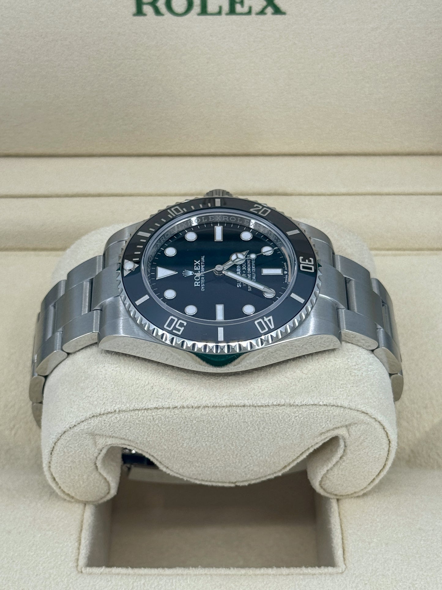 Pre-owned Rolex Submariner 41mm, No Date, Stainless Steel, Black, Ref# 124060, dated 2024
