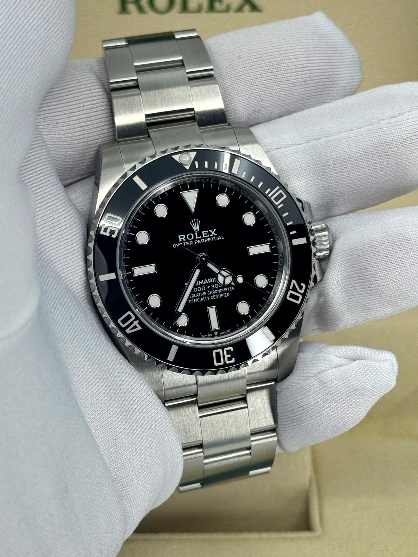 Pre-owned Rolex Submariner 41mm, No Date, Stainless Steel, Black, Ref# 124060, dated 2024