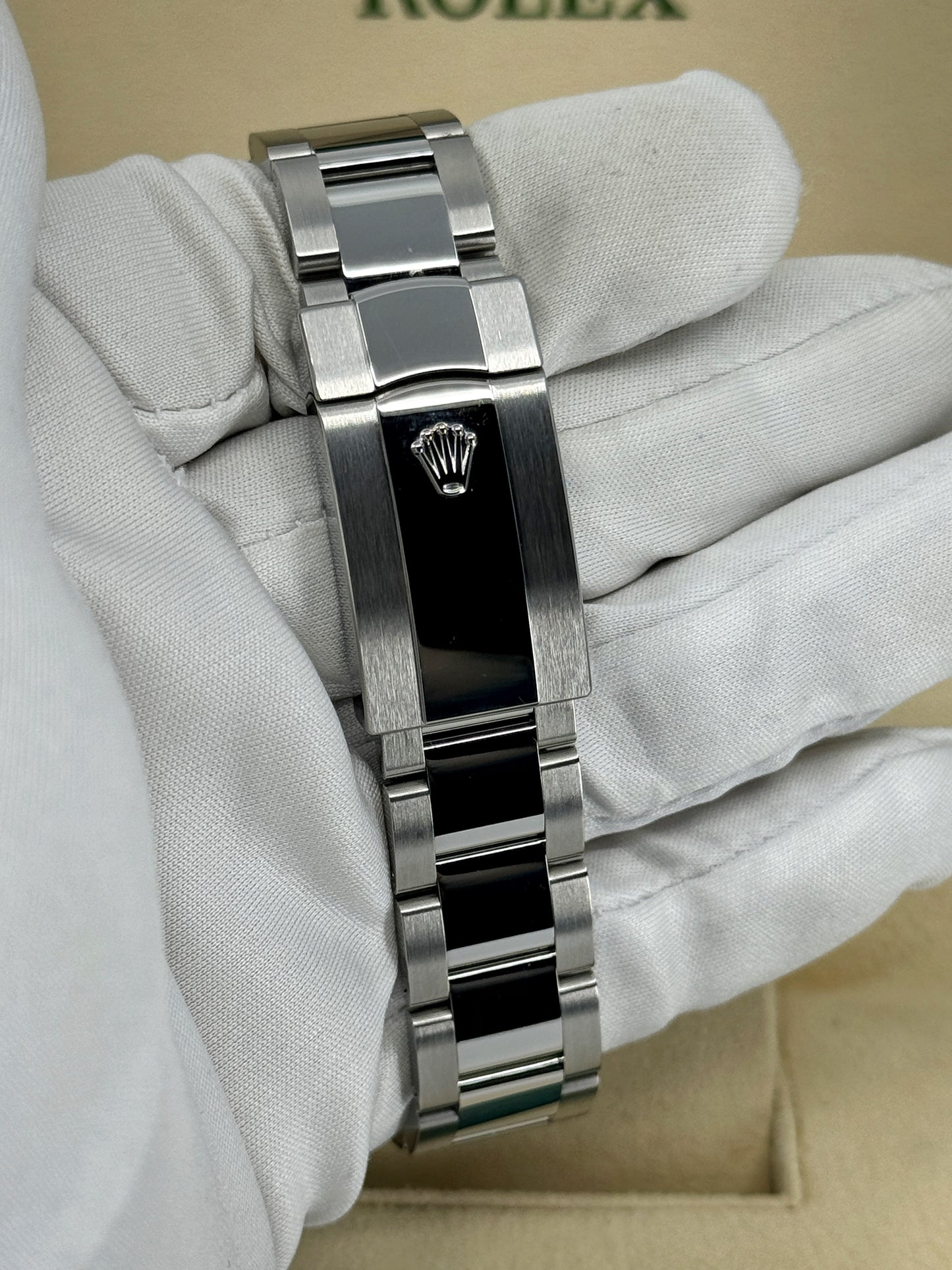 Pre-owned Rolex Datejust 41mm, Stainless Steel, Blue, Oyster, Ref# 126300-0001, dated 2024