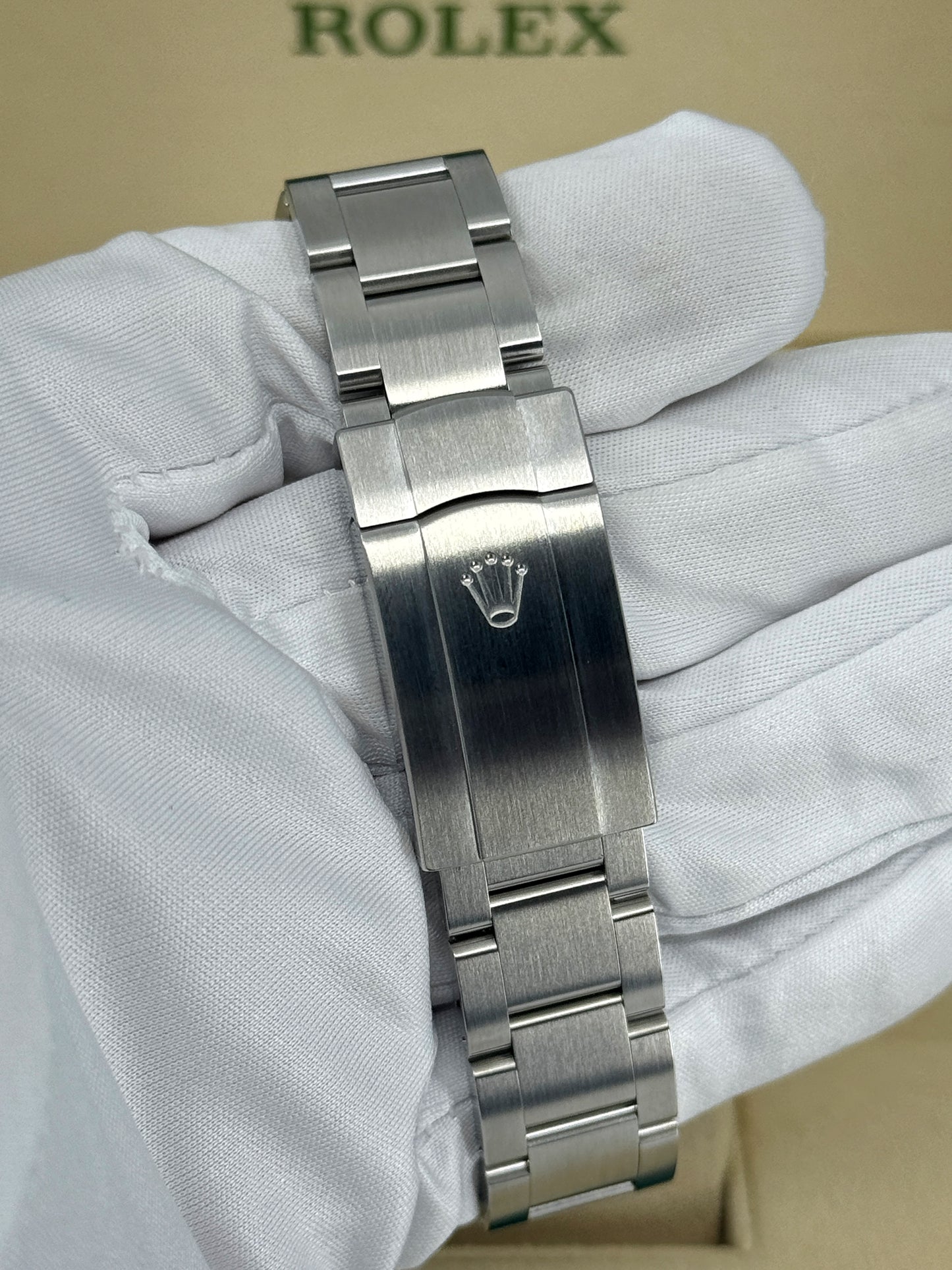Pre-owned Rolex Oyster Perpetual 41mm, Stainless Steel, Blue, Ref# 124300-0003, dated 2024