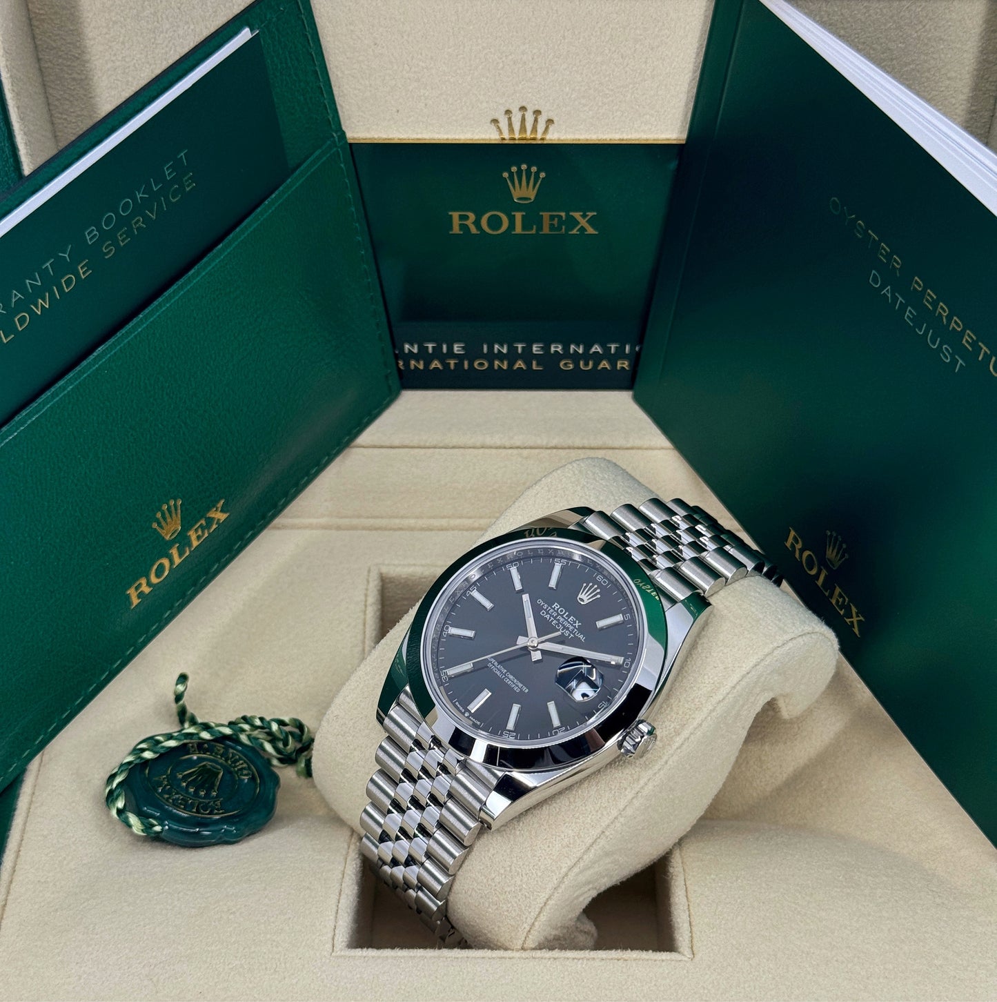 Rolex Datejust 41mm, Stainless Steel, Black, Jubilee, Ref# 126300-0012, dated 2025