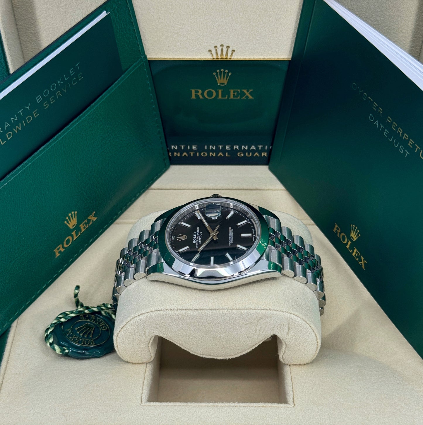 Rolex Datejust 41mm, Stainless Steel, Black, Jubilee, Ref# 126300-0012, dated 2025