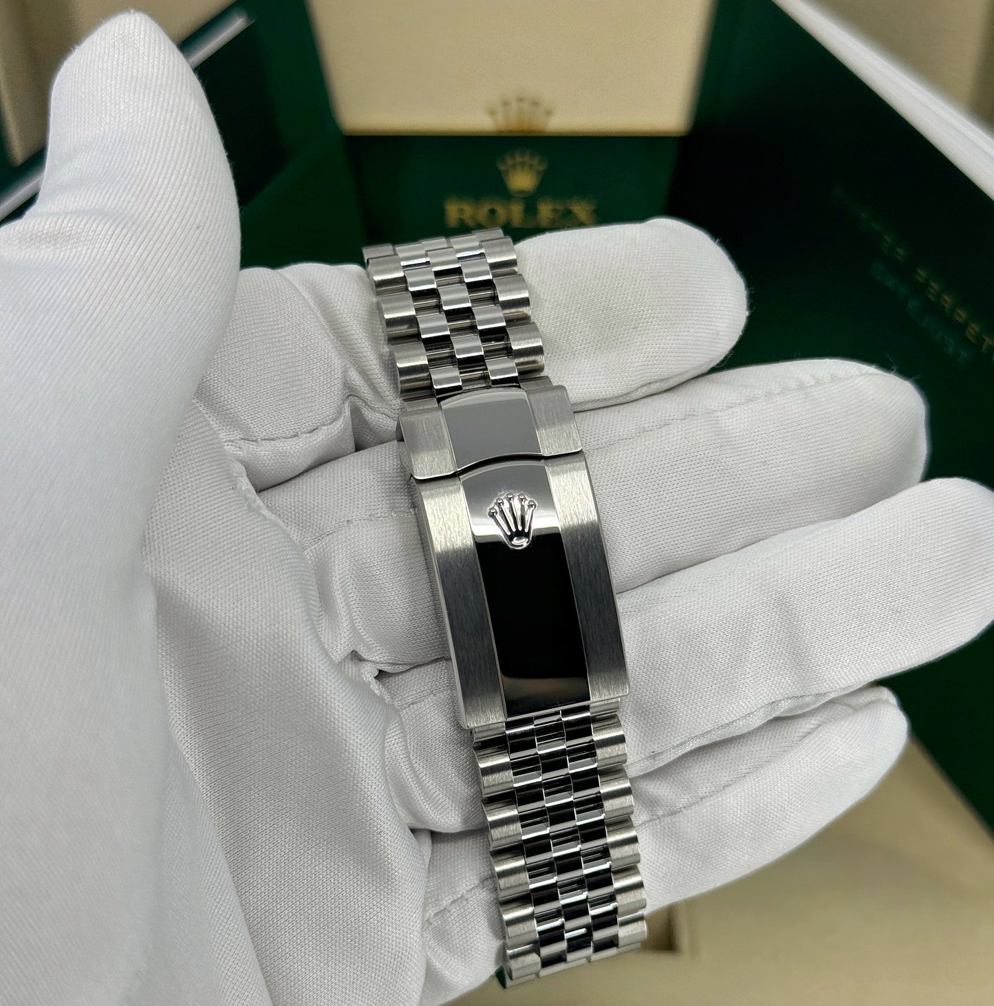 Rolex Datejust 41mm, Stainless Steel, Black, Jubilee, Ref# 126300-0012, dated 2025