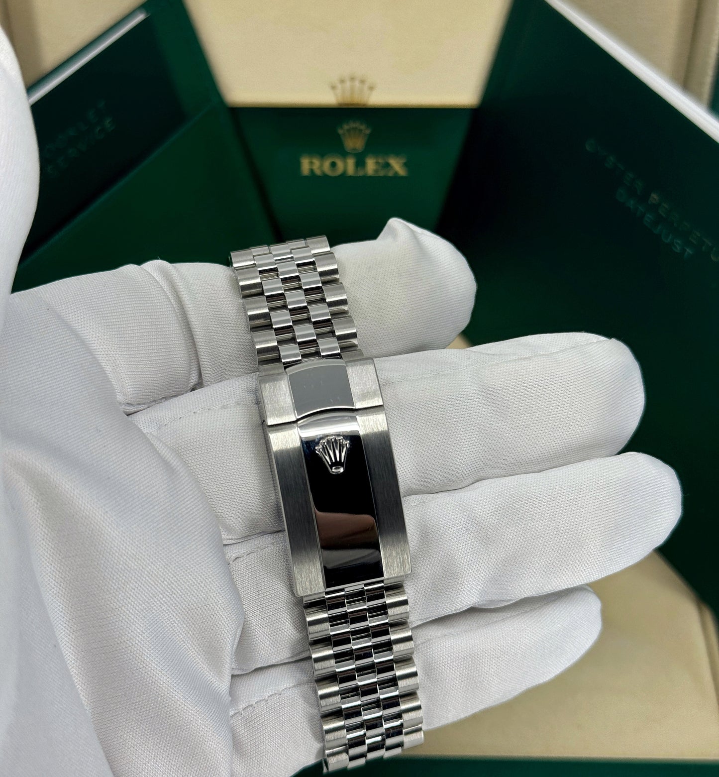 Rolex Datejust 41mm, Stainless Steel, Green, Jubilee, Ref# 126334-0028, dated 2025
