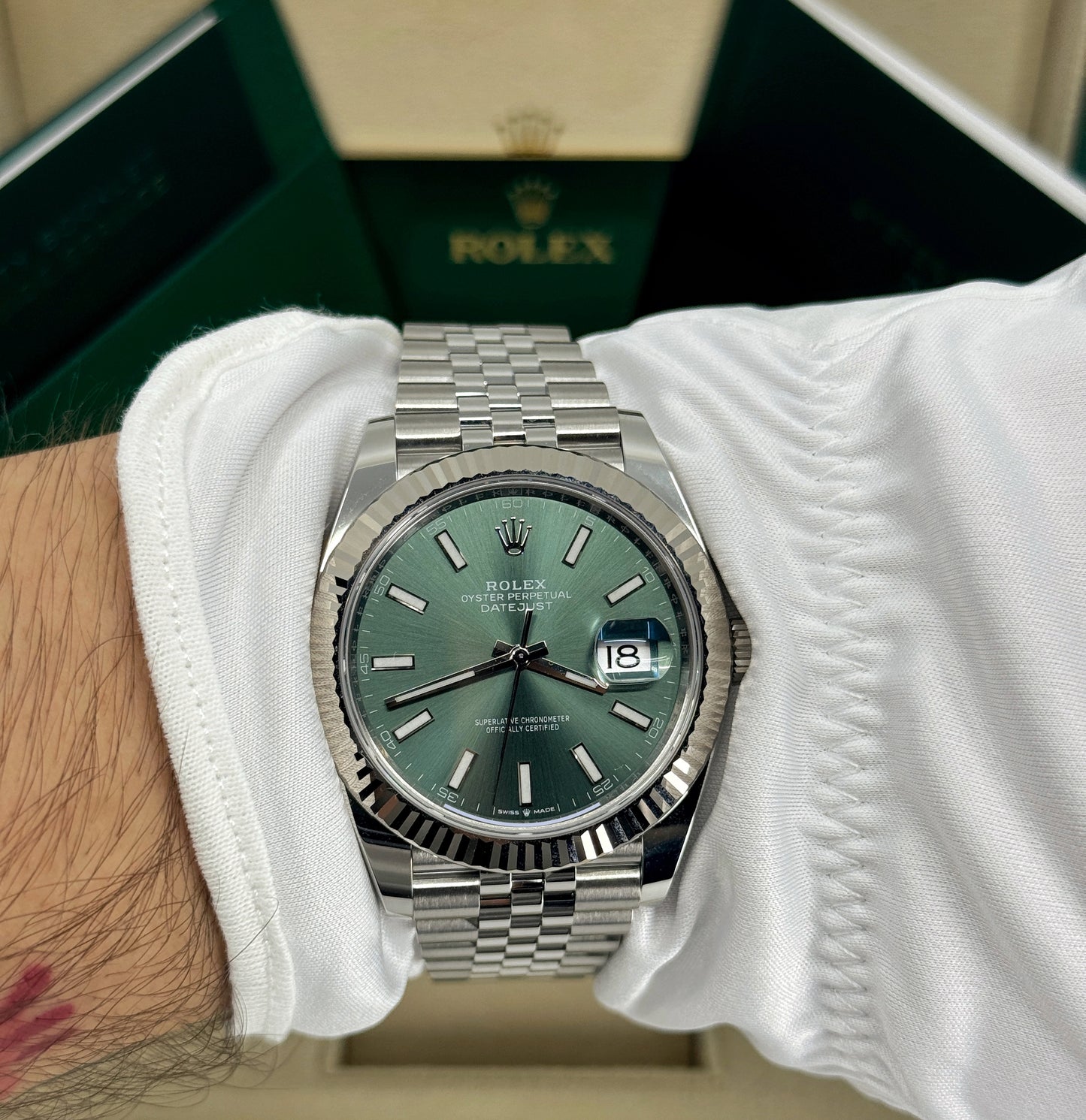 Rolex Datejust 41mm, Stainless Steel, Green, Jubilee, Ref# 126334-0028, dated 2025