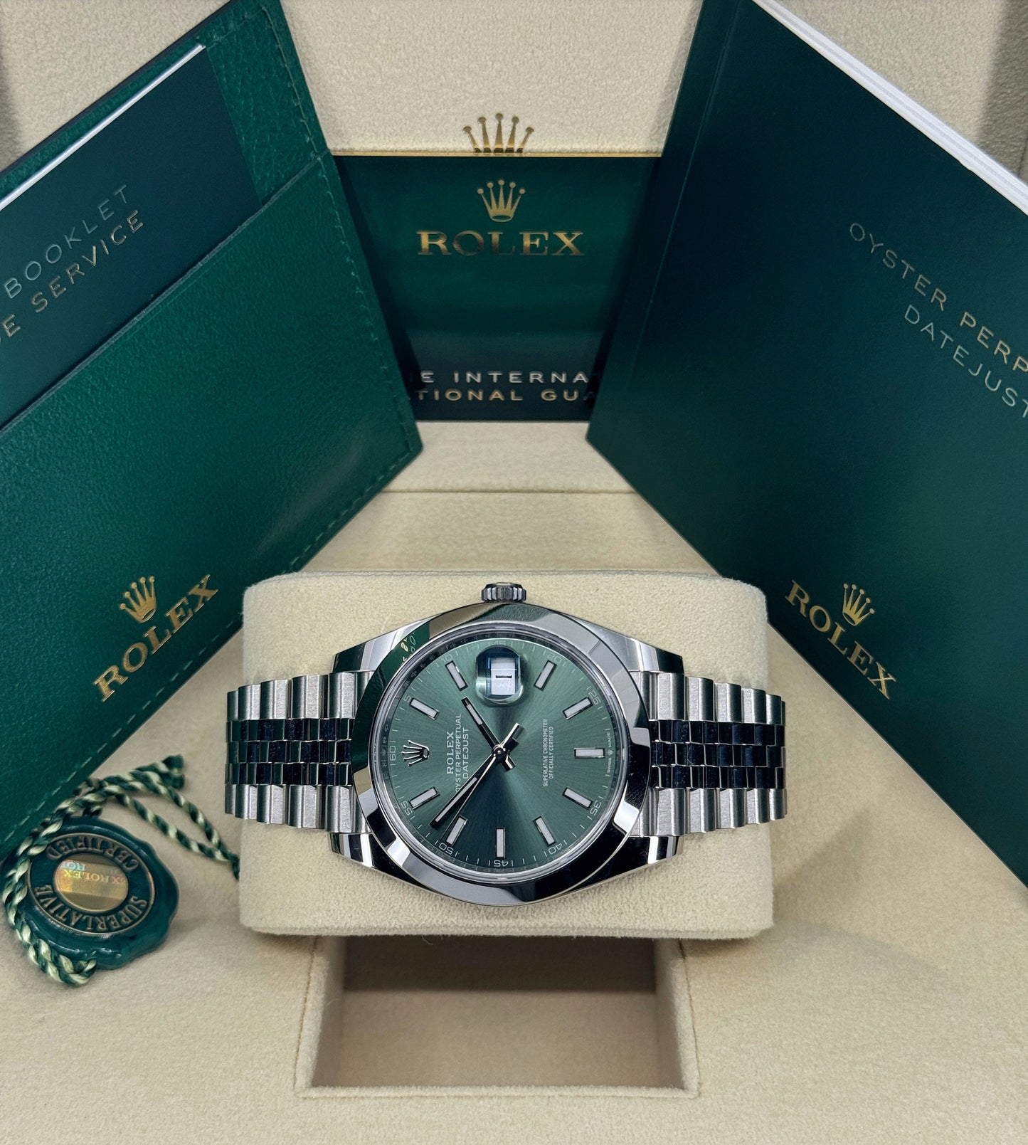 Rolex Datejust 41mm, Stainless Steel, Green, Jubilee, Ref# 126300-0020, dated 2025