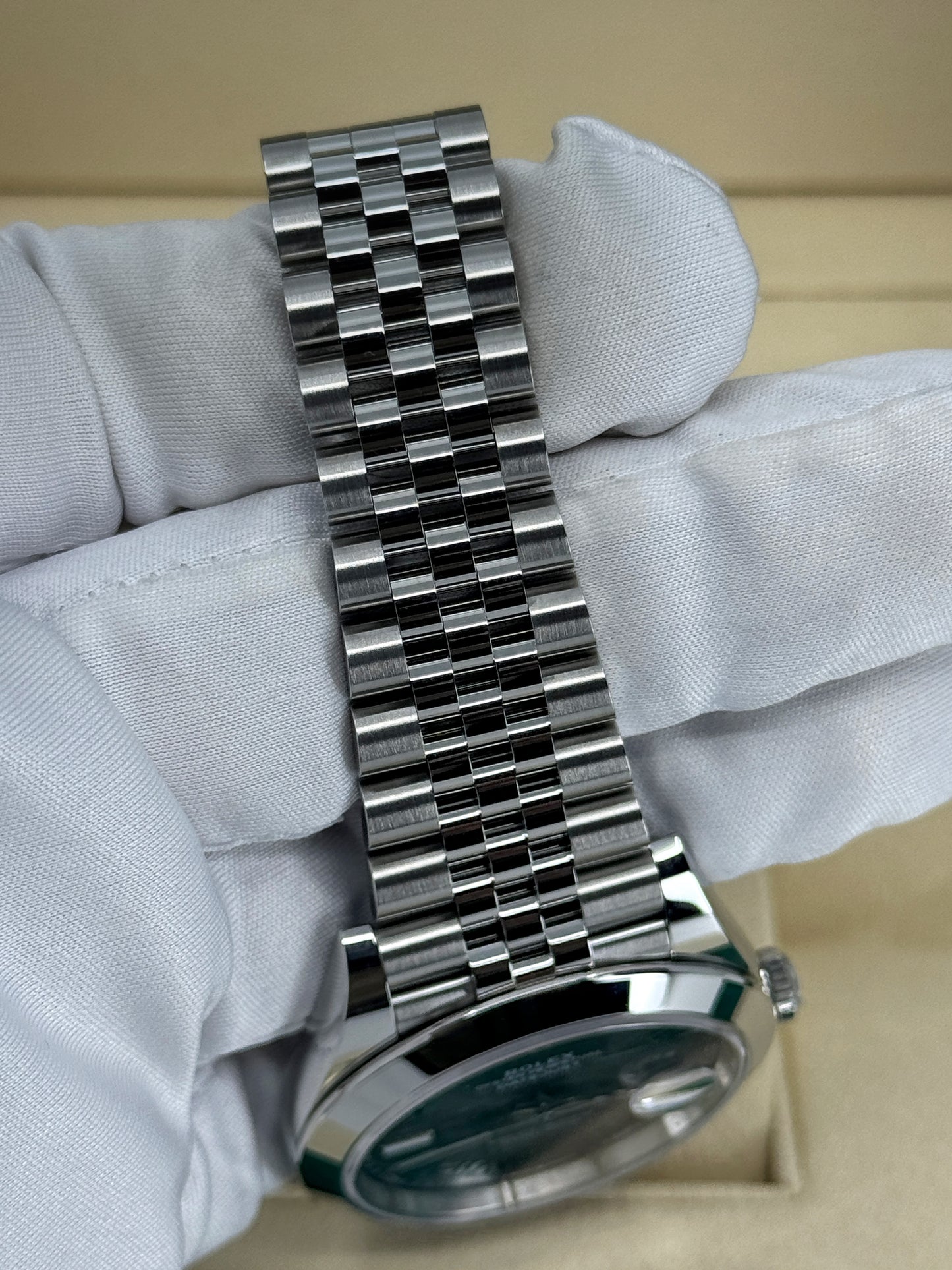 Pre-owned Rolex Datejust 41mm, Stainless Steel, Wimbledon, Slate, Jubilee, Ref# 126300-0014, dated 2024