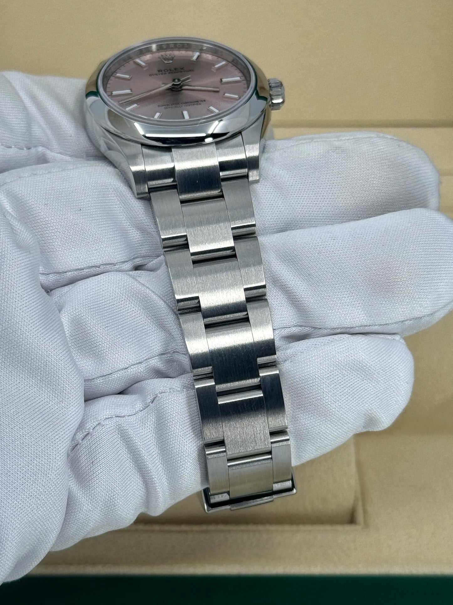 Pre-owned Rolex Oyster Perpetual 31mm, Stainless Steel, Pink, Ref# 277200-0004, dated 2023