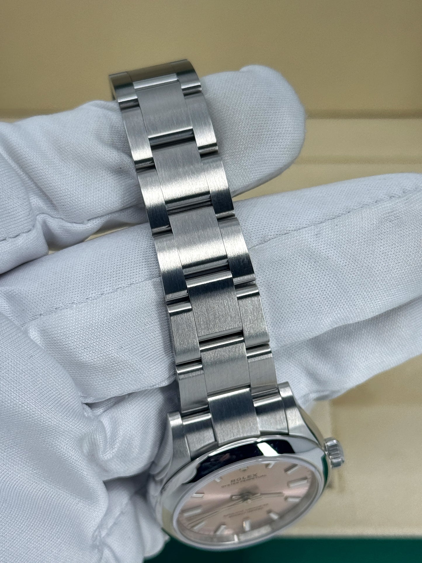 Pre-owned Rolex Oyster Perpetual 31mm, Stainless Steel, Pink, Ref# 277200-0004, dated 2023