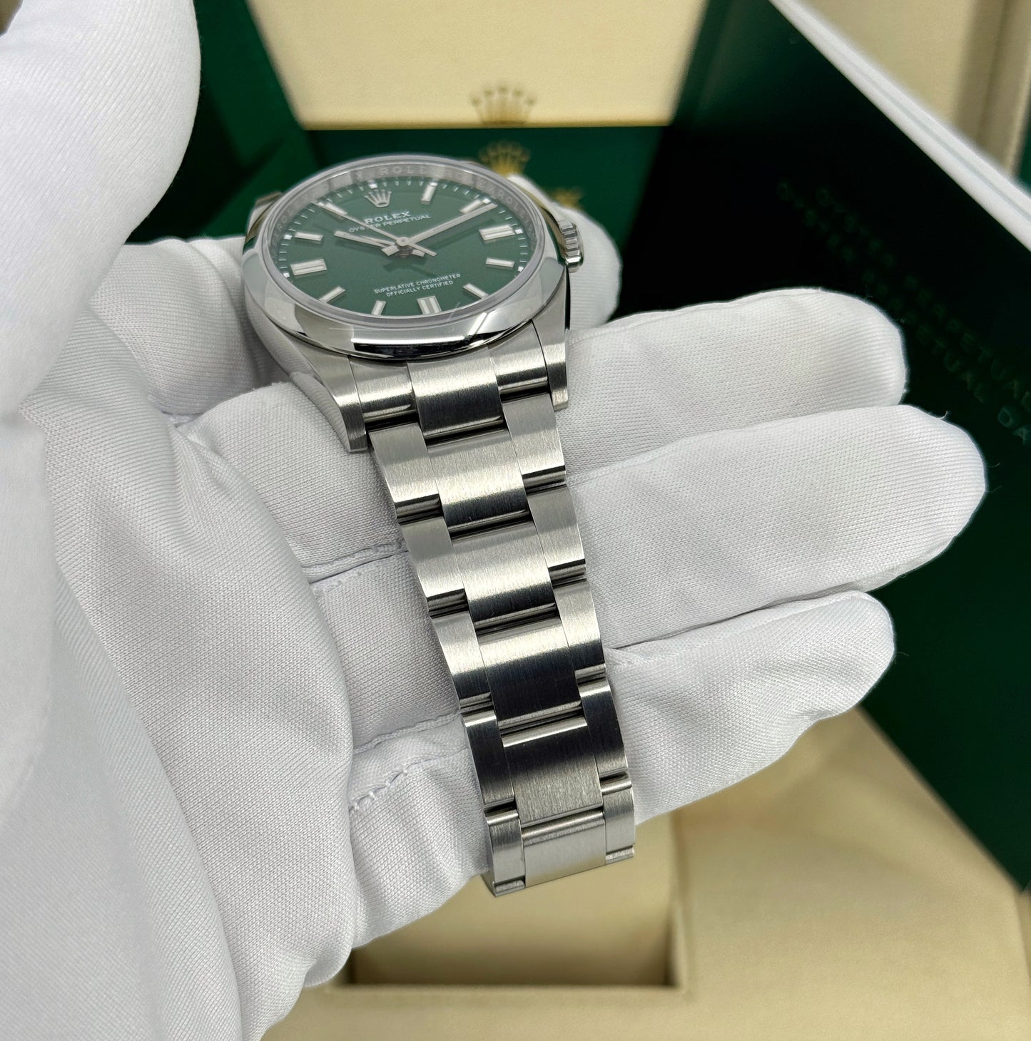 Rolex Oyster Perpetual 36mm, Stainless Steel, Green, Ref# 126000-0005, dated 2025