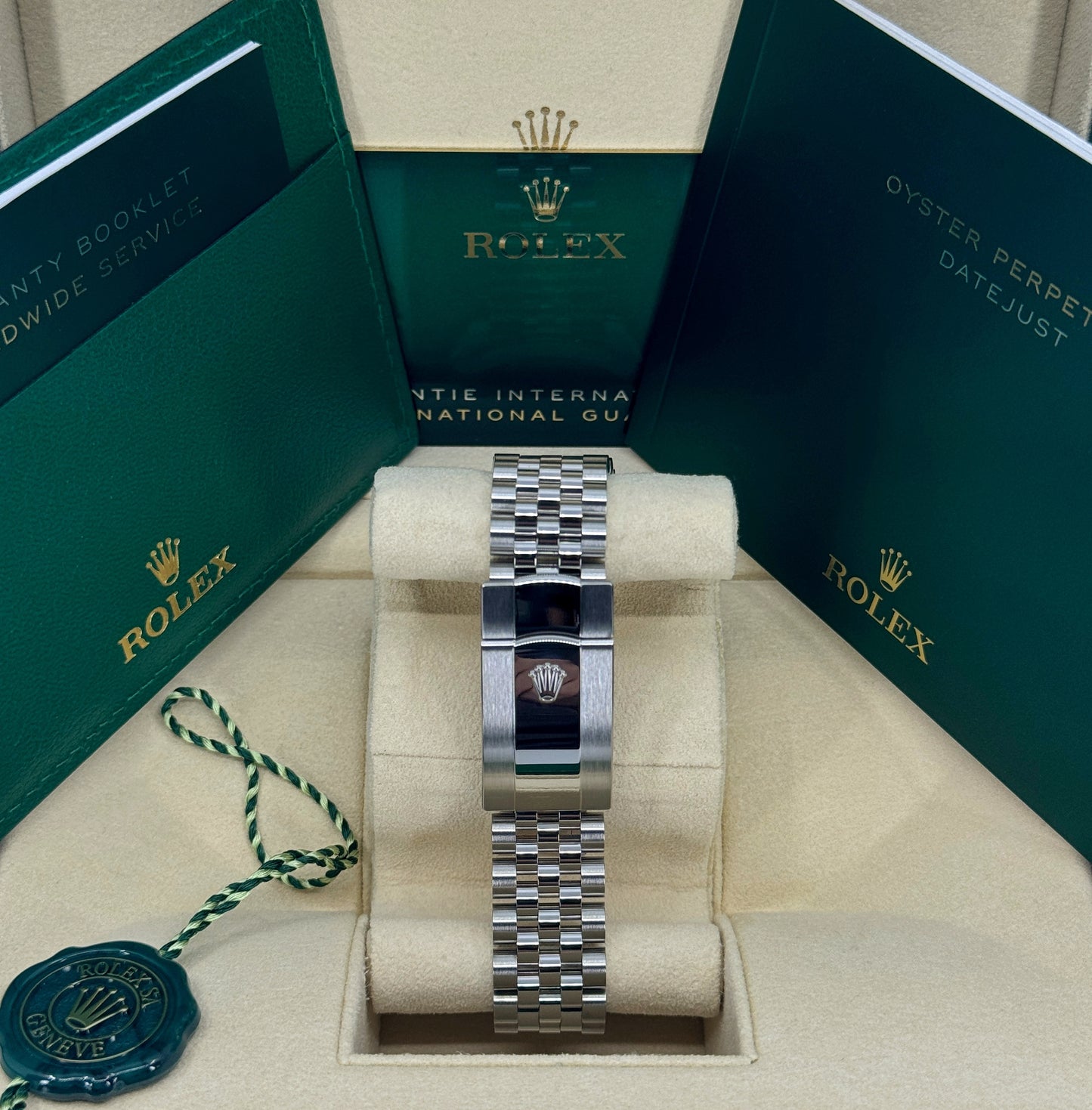 Rolex Datejust 41mm, Stainless Steel, Rhodium Diamond, Jubilee, Ref# 126334-0006, dated 2025