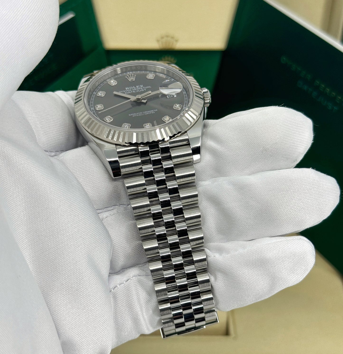 Rolex Datejust 41mm, Stainless Steel, Rhodium Diamond, Jubilee, Ref# 126334-0006, dated 2025