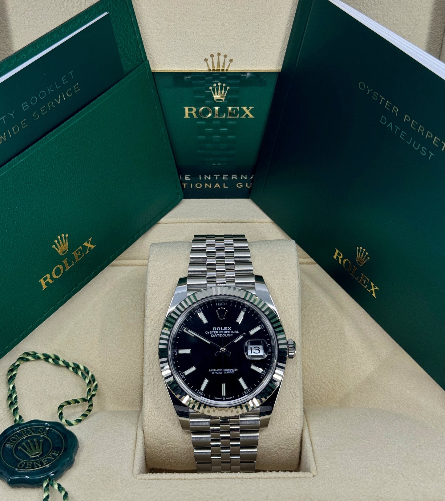 Rolex Datejust 41mm, Stainless Steel, Black, Jubilee, Ref# 126334-0018, dated 2025