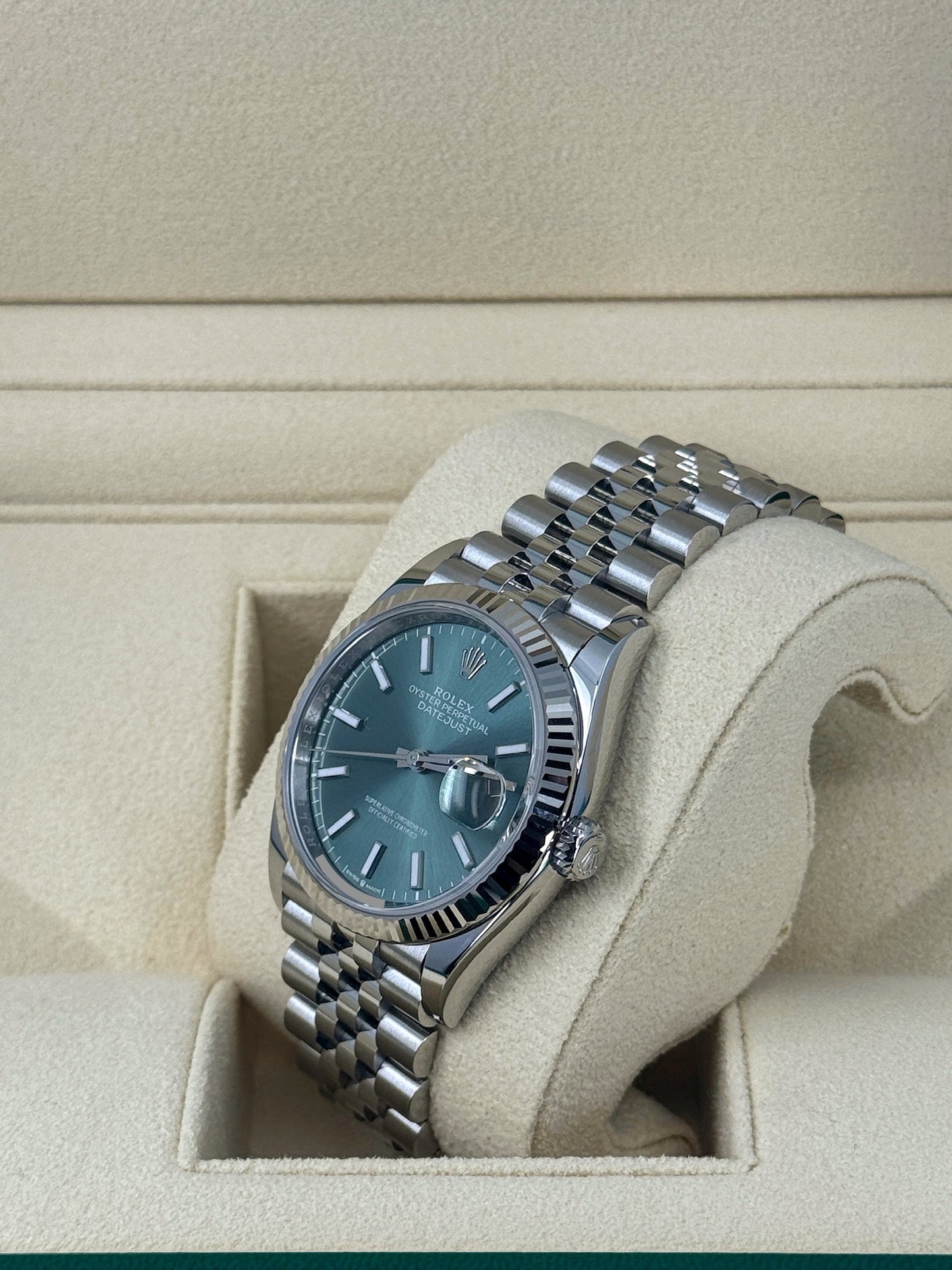 Pre-owned Rolex Datejust 36mm, Stainless Steel, Green, Jubilee, Ref# 126234-0051, dated 2024