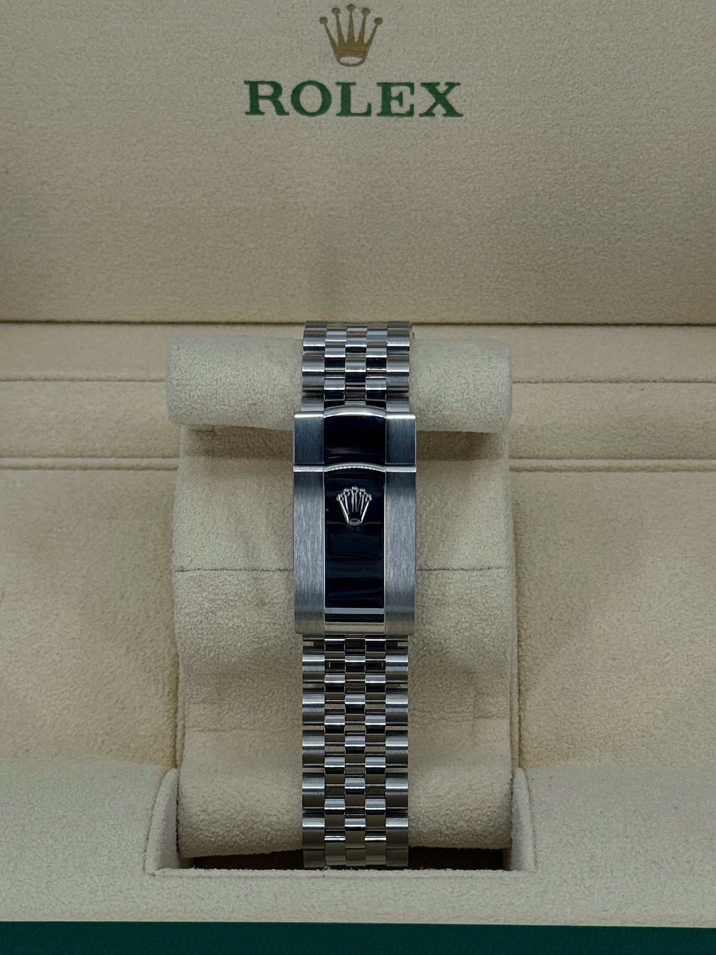 Pre-owned Rolex Datejust 41mm, Stainless Steel, Blue, Jubilee, Ref# 126300-0002, dated 2024