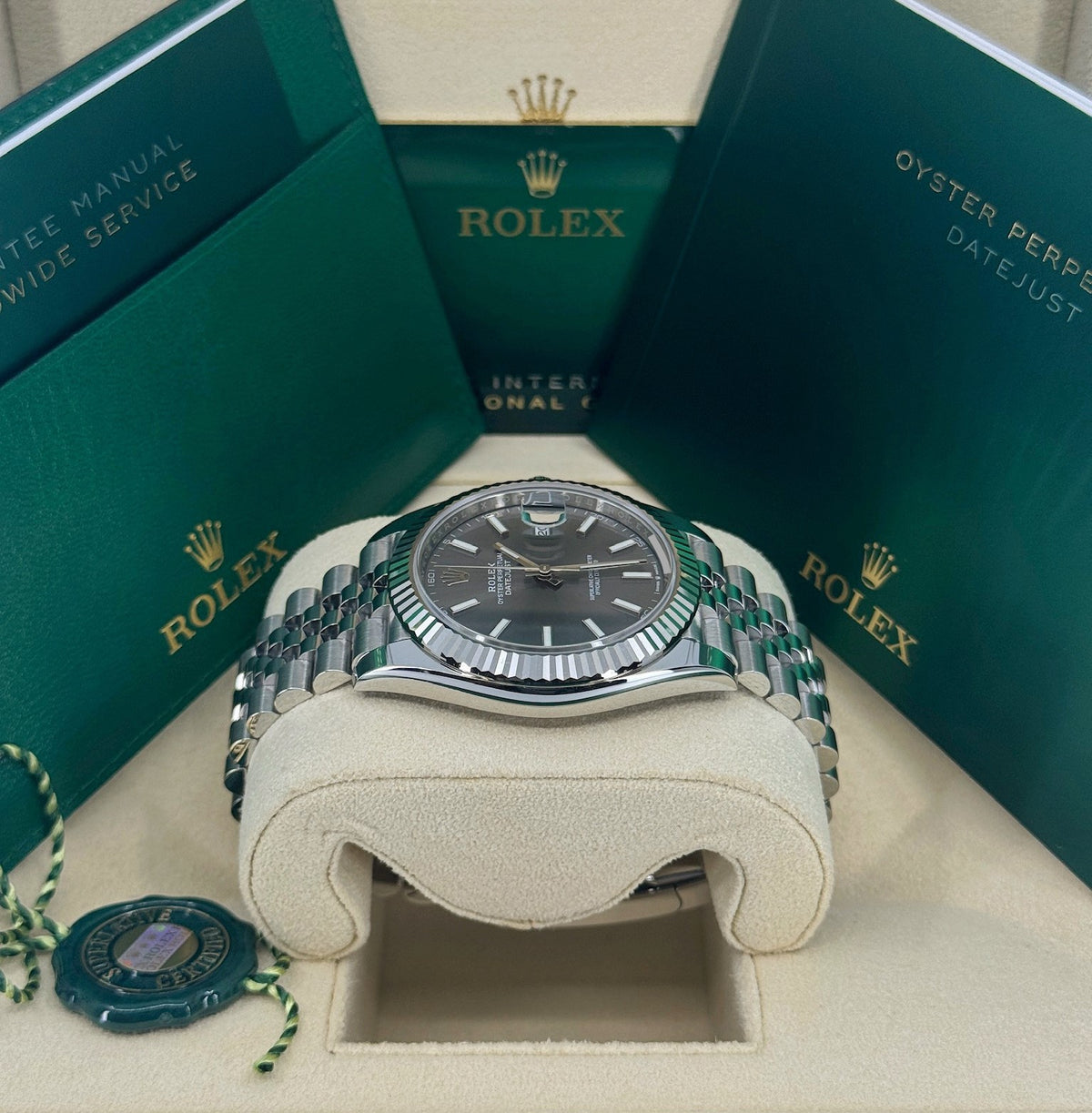 Rolex Datejust 41mm, Stainless Steel, Rhodium, Jubilee, Ref# 126334-0014, dated 2026