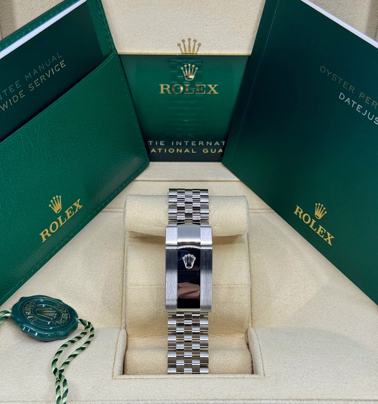 Rolex Datejust 41mm, Stainless Steel, White, Jubilee, Ref# 126334-0010, dated 2026