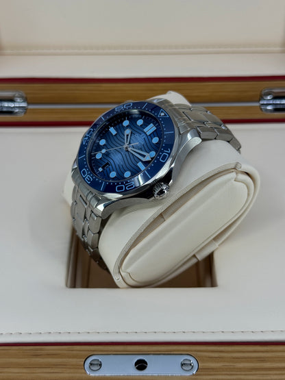 Omega Seamaster Diver 300M, 42mm, Stainless Steel, Summer Blue, Ref# 210.30.42.20.03.003, dated 2026
