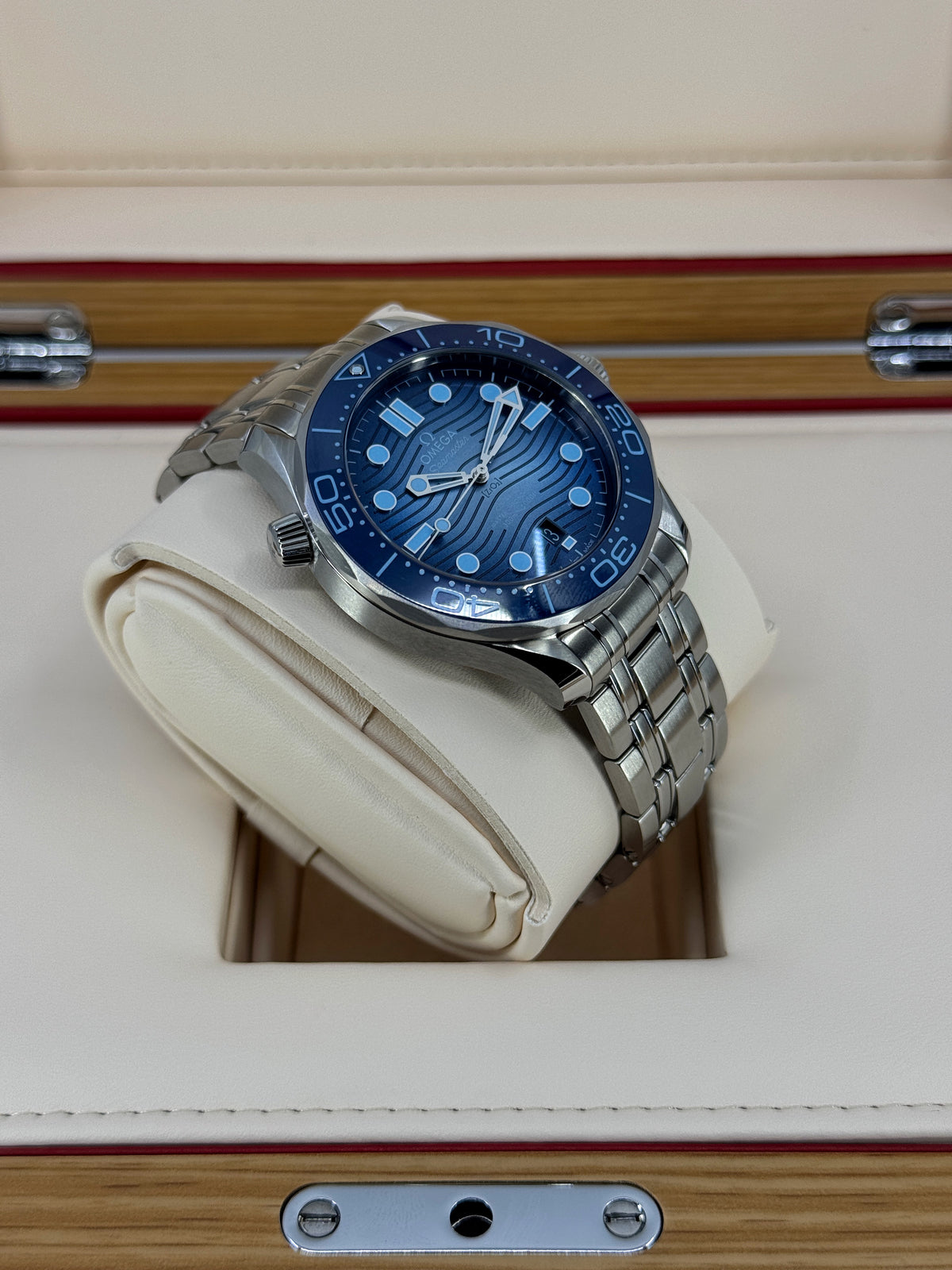 Omega Seamaster Diver 300M, 42mm, Stainless Steel, Summer Blue, Ref# 210.30.42.20.03.003, dated 2026