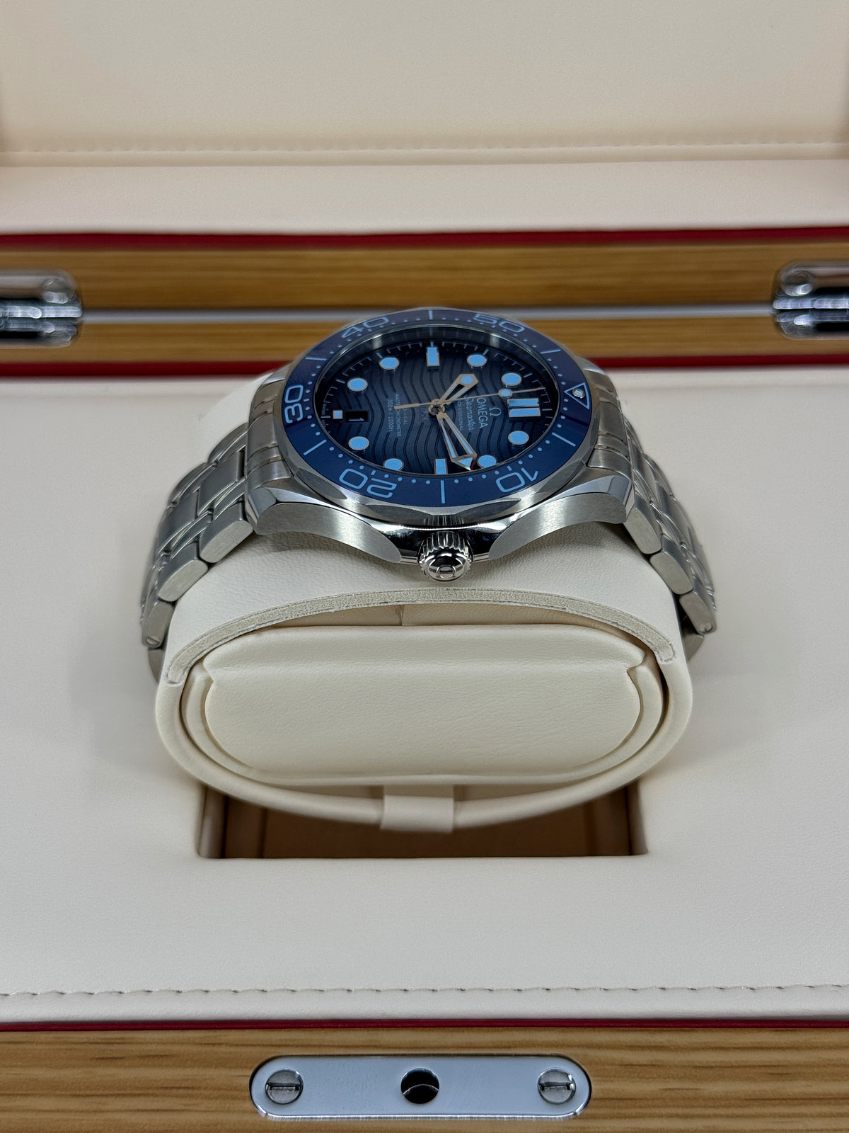 Omega Seamaster Diver 300M, 42mm, Stainless Steel, Summer Blue, Ref# 210.30.42.20.03.003, dated 2026