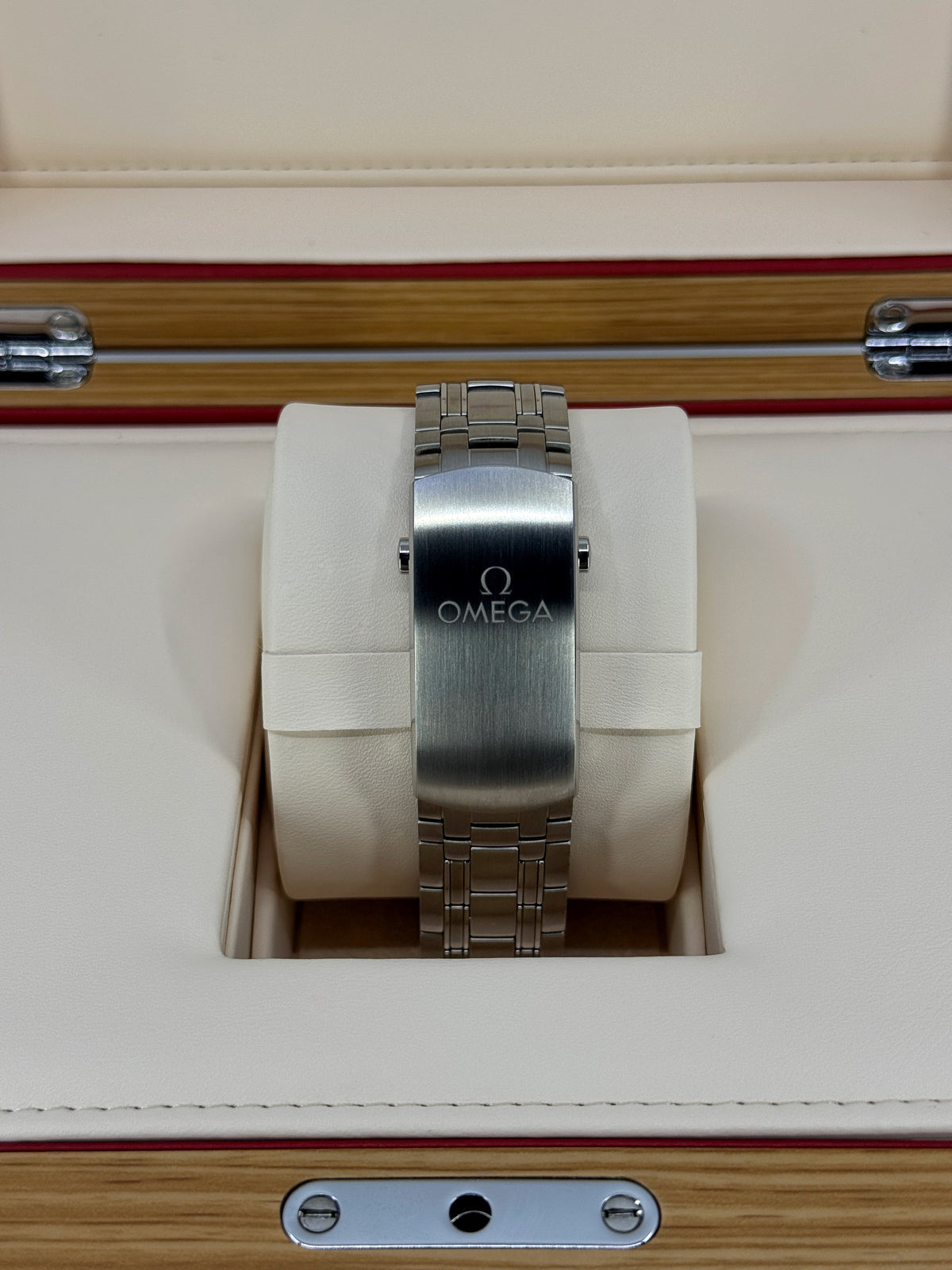 Omega Seamaster Diver 300M, 42mm, Stainless Steel, Summer Blue, Ref# 210.30.42.20.03.003, dated 2026