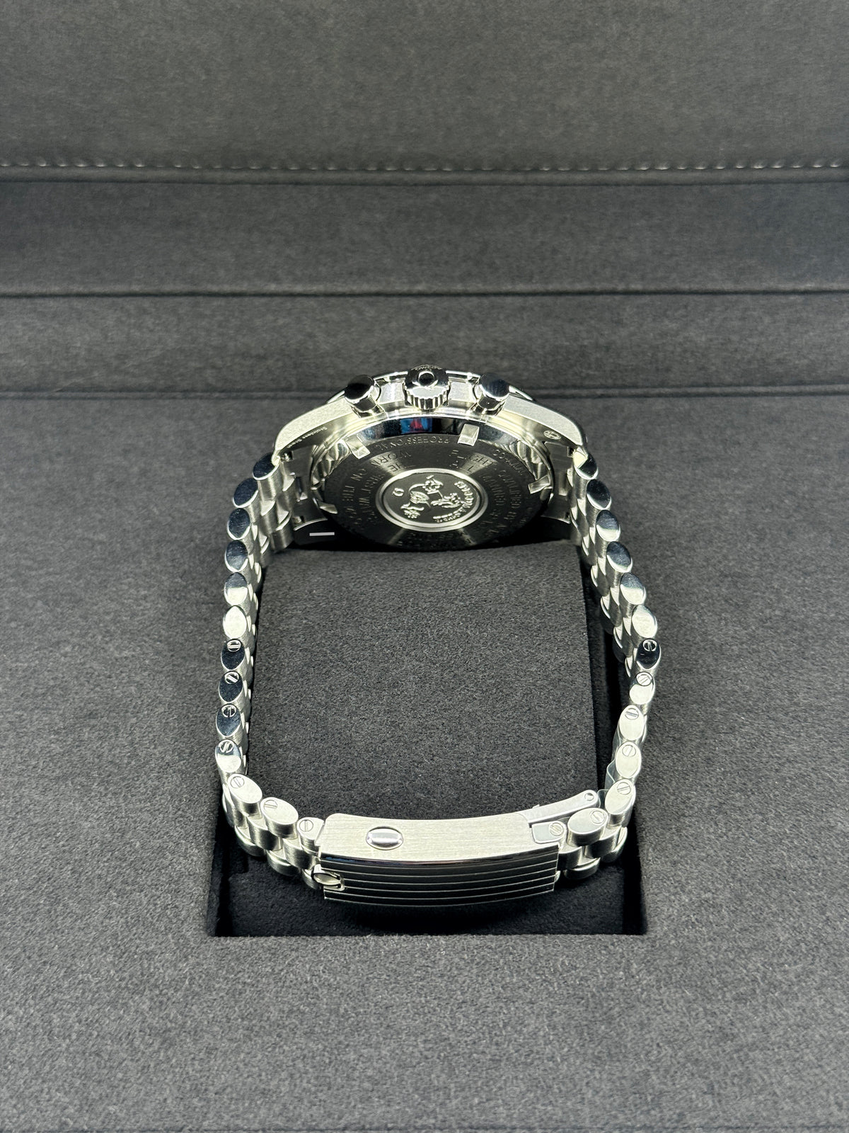 Omega Speedmaster Professional Moonwatch, 42mm, Stainless Steel, Hesalite, Black, Ref# 310.30.42.50.01.001, dated 2026