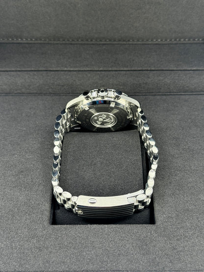 Omega Speedmaster Professional Moonwatch, 42mm, Stainless Steel, Hesalite, Black, Ref# 310.30.42.50.01.001, dated 2026