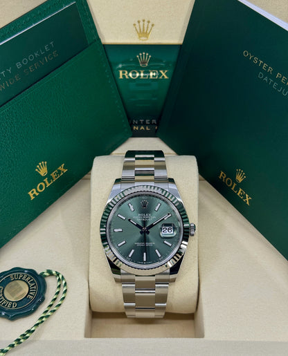 Rolex Datejust 41mm, Stainless Steel, Green, Oyster, Ref# 126334-0027, dated 2026