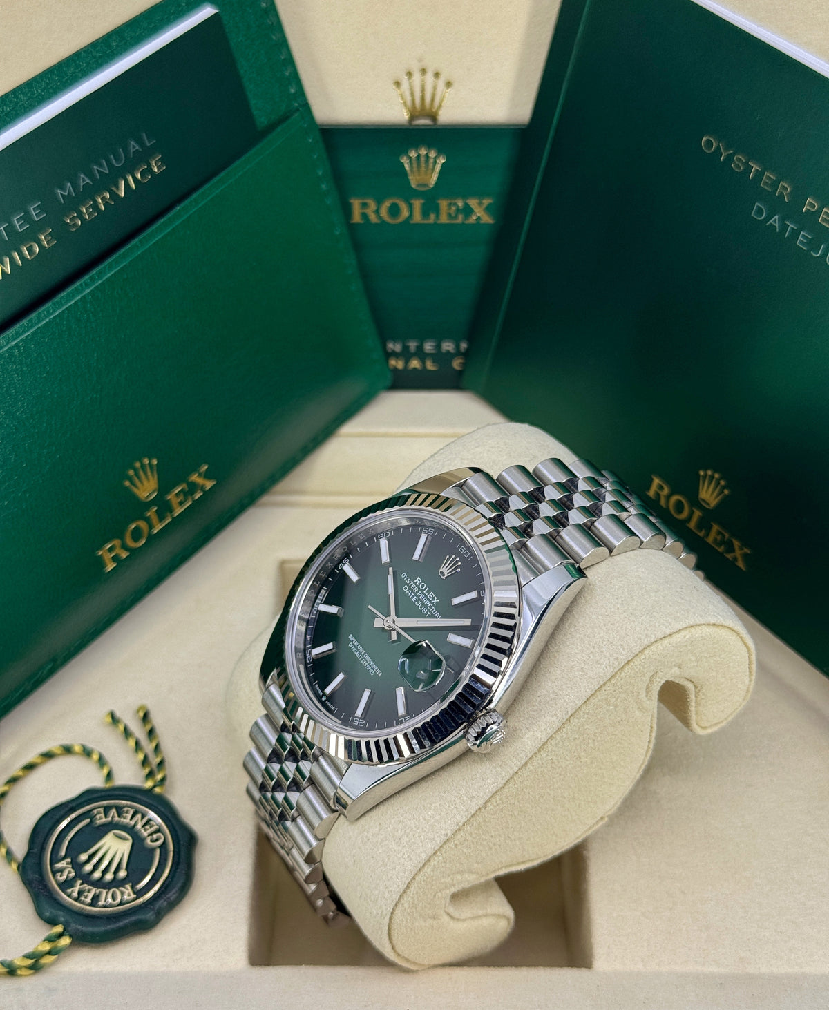 Rolex Datejust 41mm, Stainless Steel, Green Ombré, Jubilee, Ref# 126334-0034, dated 2026