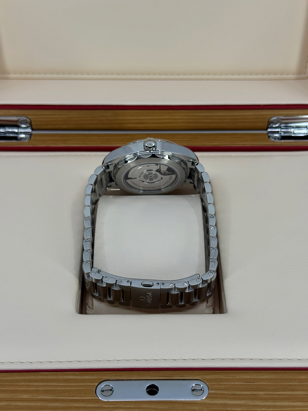 Omega Seamaster Aqua Terra 150M 38mm, Steel, Turquoise, Ref# 220.10.38.20.03.005, dated 2026
