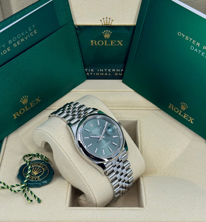 Rolex Datejust 36mm, Stainless Steel, Green, Jubilee, Ref# 126200-0023, dated 2026