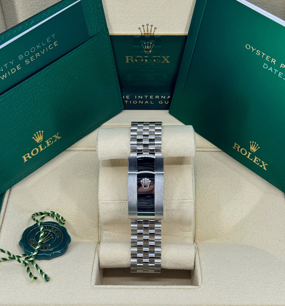 Rolex Datejust 36mm, Stainless Steel, Green, Jubilee, Ref# 126200-0023, dated 2026