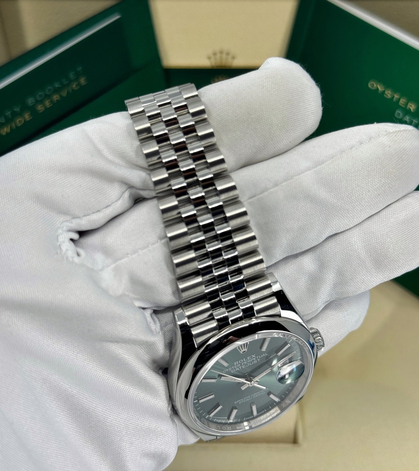 Rolex Datejust 36mm, Stainless Steel, Green, Jubilee, Ref# 126200-0023, dated 2025