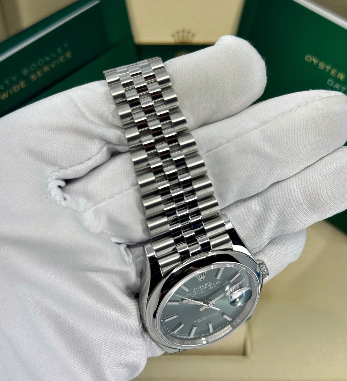 Rolex Datejust 36mm, Stainless Steel, Green, Jubilee, Ref# 126200-0023, dated 2026