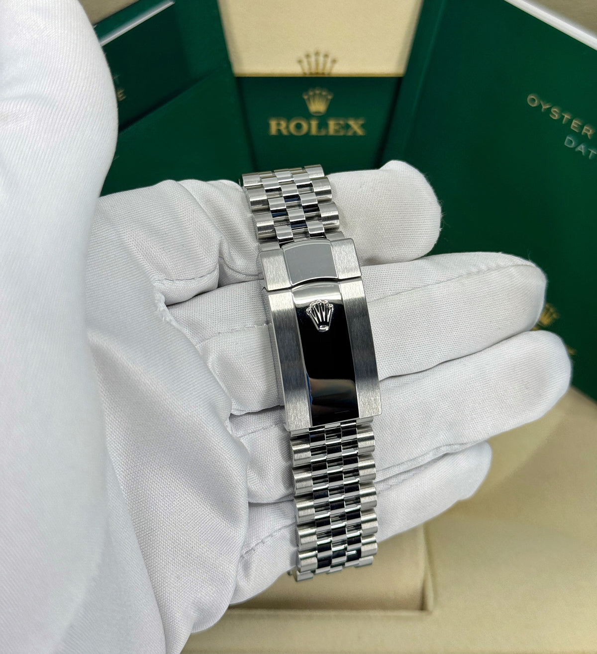 Rolex Datejust 36mm, Stainless Steel, Green, Jubilee, Ref# 126200-0023, dated 2026