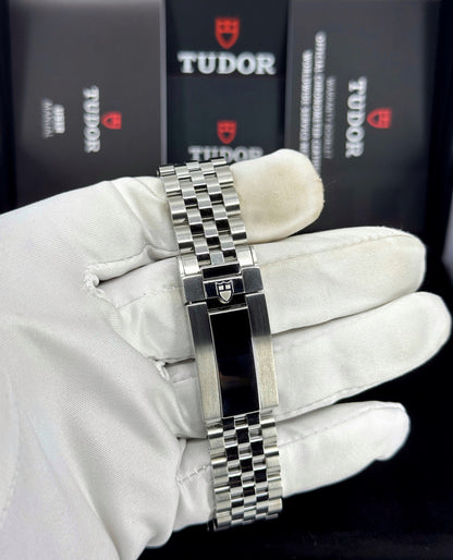 Tudor Black Bay Chrono 41mm, Boutique Edition, Blue, Ref# 79360B-0002, dated 2026