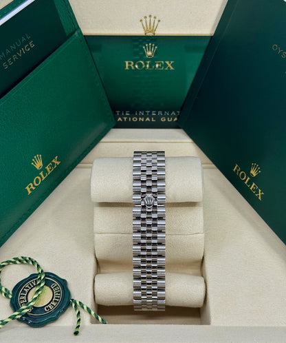 Rolex Datejust 31mm, Stainless Steel, Pink Roman, Jubilee, Ref# 278274-0020, dated 2025