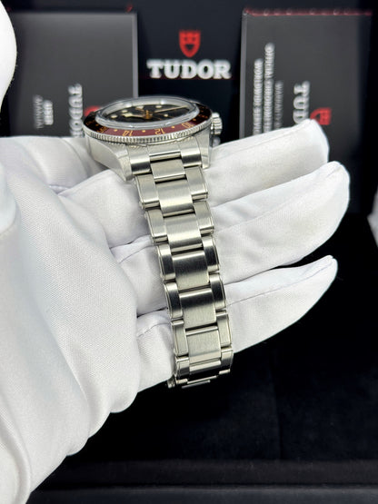Tudor Black Bay 58 GMT 39mm, Black, Ref# 7939G1A0NRU-0001, dated 2025