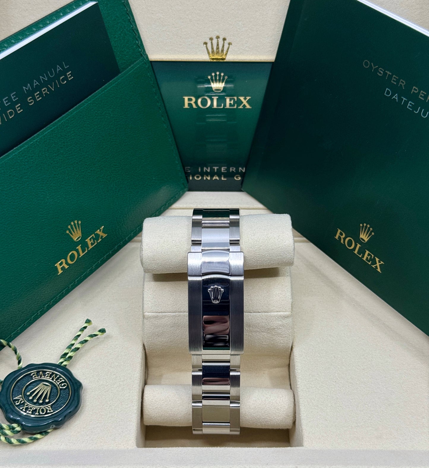 Rolex Datejust 36mm, Stainless Steel, Silver, Oyster, Ref# 126200-0002, dated 2025