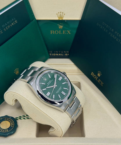 Rolex Oyster Perpetual 41mm, Stainless Steel, Green, Ref# 134300-0004, dated 2026