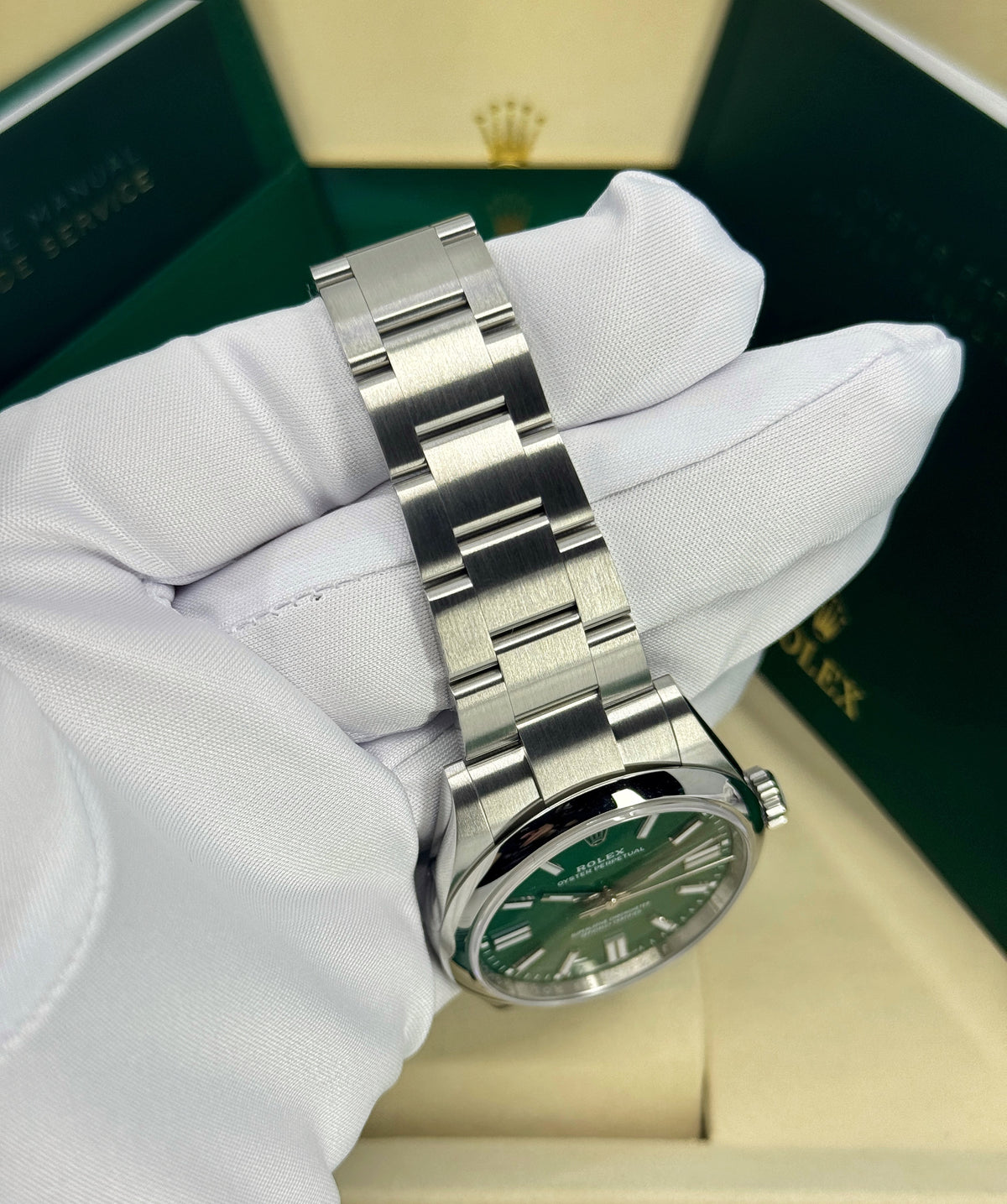 Rolex Oyster Perpetual 41mm, Stainless Steel, Green, Ref# 134300-0004, dated 2026
