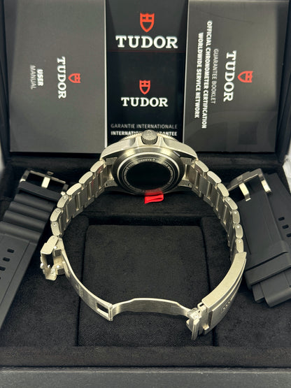 Tudor Pelagos Ultra 43mm, Black, Ref# 2543C1A7NU-0001, dated 2025